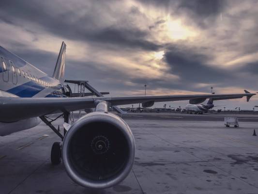 How to Choose the Best Private Jet Charter for Your Business