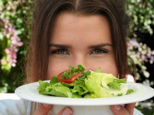 how-to-naturally-cleanse-and-detox-your-body-62b601b8c5bfe.jpg