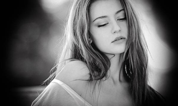 portrait-1324072-1280-6393449503ac6.jpg