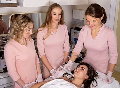 skincarefacials-61a6e324182de.jpg